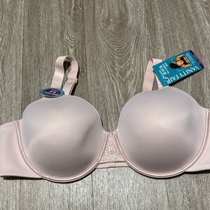 Vanity Fair Soft Pink Underwire Bra size 42D